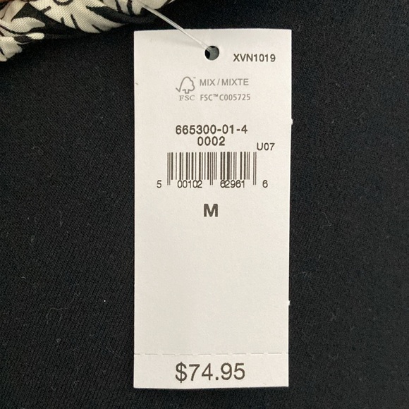 GAP Ruched Floral Top - Picture 5 of 8